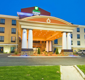 Hotels in Fulton